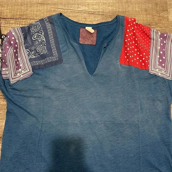 We The Free - Shibuya Patchwork Tee Blue Bandana Mix Print Festival Boho - SizeS - Picture 7 of 10